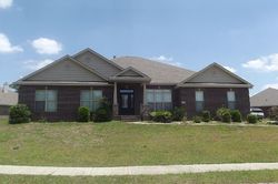 Pre-foreclosure in  FERNWOOD LOOP S Semmes, AL 36575