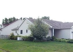 Pre-foreclosure in  THISTLEWOOD DR Howell, MI 48843