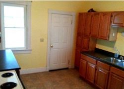 Pre-foreclosure in  W 9TH ST Alton, IL 62002
