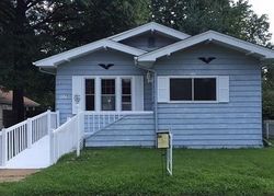 Pre-foreclosure in  S CENTRAL AVE Wood River, IL 62095