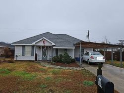 Pre-foreclosure Listing in ROBYN ST GRAY, LA 70359