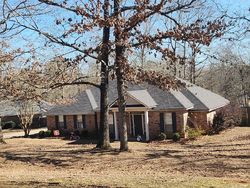 Pre-foreclosure in  EASTHAVEN DR Ruston, LA 71270