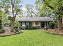 Pre-foreclosure in  KYLE LN Birmingham, AL 35243