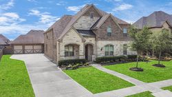 Pre-foreclosure in  KALETA PASS LN League City, TX 77573