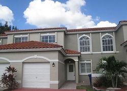 Pre-foreclosure in  SW 49TH CT Hollywood, FL 33027
