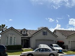Pre-foreclosure in  BRIDGECROSS DR Sacramento, CA 95835