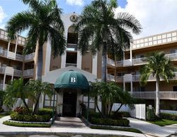 Pre-foreclosure in  SOUTHAMPTON TER  Fort Lauderdale, FL 33321