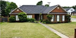 Pre-foreclosure in  WHITEFORD DR SW Decatur, AL 35603