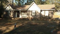 Pre-foreclosure in  RIDGEWOOD DR Daphne, AL 36526