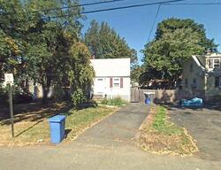 Pre-foreclosure in  WILLIAM ST Piscataway, NJ 08854