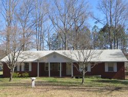 Pre-foreclosure Listing in OLD DAWSONVILLE RD BALL GROUND, GA 30107
