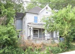 Pre-foreclosure in  GREENWOOD ST Alton, IL 62002