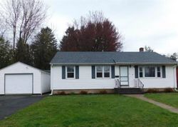Pre-foreclosure in  PATTERSON WAY Berlin, CT 06037