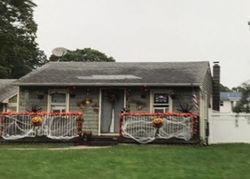 Pre-foreclosure in  HOLLY LN Shirley, NY 11967