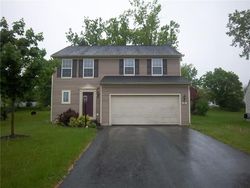 Pre-foreclosure Listing in CONEFLOWER DR WEST HENRIETTA, NY 14586