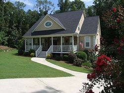 Pre-foreclosure in  ASHLEY FOREST DR Fayetteville, GA 30214