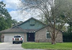 Pre-foreclosure in  DOVETAIL CT N Jacksonville, FL 32257
