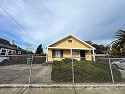 Pre-foreclosure in  BRIDGE AVE Oakland, CA 94601