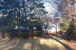 Pre-foreclosure in  KING ARTHUR DR Macon, GA 31220