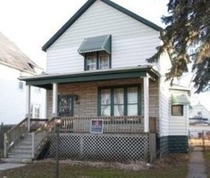 Pre-foreclosure in  S LOWE AVE Chicago, IL 60620