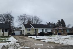 Pre-foreclosure in  TULANE ST Saginaw, MI 48604