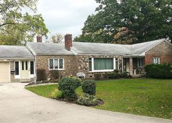 Pre-foreclosure in  ETON RD Toledo, OH 43615