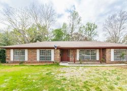 Pre-foreclosure in  SHENANDOAH DR W Orange Park, FL 32073