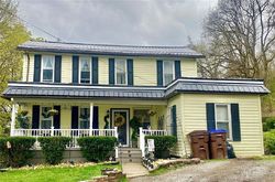 Pre-foreclosure in  HANK ST Meadville, PA 16335