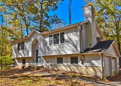 Pre-foreclosure in  WOODLAND DR East Stroudsburg, PA 18301