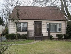 Pre-foreclosure in  CRESTVIEW RD Pittsburgh, PA 15235