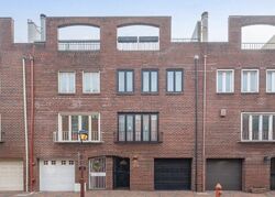 Pre-foreclosure in  LOMBARD ST Philadelphia, PA 19147