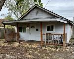 Pre-foreclosure in  19TH ST Springfield, OR 97477