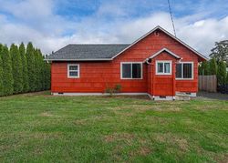 Pre-foreclosure in  SALMON RIVER HWY Grand Ronde, OR 97347