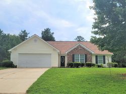 Pre-foreclosure in  WATERFORD DR Jackson, GA 30233