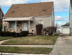 Pre-foreclosure in  FRAZIER ST River Rouge, MI 48218