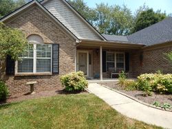 Pre-foreclosure in  MEADOW VALLEY RD Lexington, KY 40511
