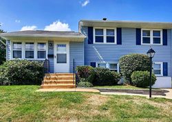 Pre-foreclosure in  WEDGEWOOD RD Wilmington, DE 19805