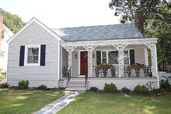 Pre-foreclosure in  FOREST HILLS RD West Haven, CT 06516