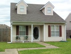 Pre-foreclosure in  DOGWOOD CV West Memphis, AR 72301