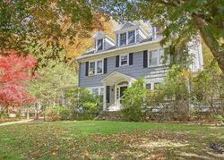 Pre-foreclosure in  MUSTATO RD Katonah, NY 10536