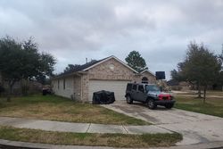 Pre-foreclosure in  MENLO CREEK CT Richmond, TX 77407