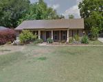 Pre-foreclosure in  W LAWNWOOD DR Collierville, TN 38017