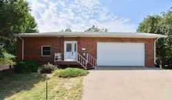 Pre-foreclosure Listing in N POPLAR AVE PIERRE, SD 57501