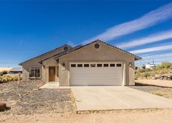 Pre-foreclosure in  N BLUFF RD Golden Valley, AZ 86413