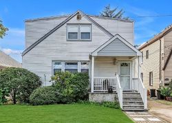 Pre-foreclosure in  MCKEE ST Floral Park, NY 11001