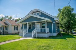 Pre-foreclosure in  E STATE ST Trenton, OH 45067