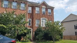 Pre-foreclosure in  STEERAGE CIR Woodbridge, VA 22191