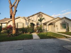 Pre-foreclosure in  BOCA GARDENS CIR S APT B Boca Raton, FL 33496