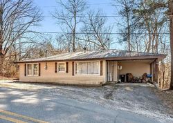 Pre-foreclosure in  KIMSEY ST Blairsville, GA 30512