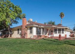 Pre-foreclosure in  HEATON AVE Lancaster, CA 93534